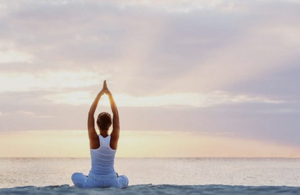 6 benefícios da meditação guiada